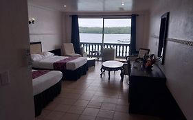 Puataukanave International Hotel